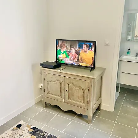 2 Bedroom Garden