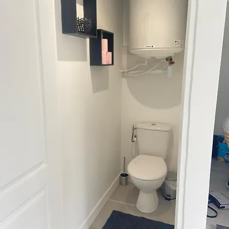 2 Bedroom Garden *